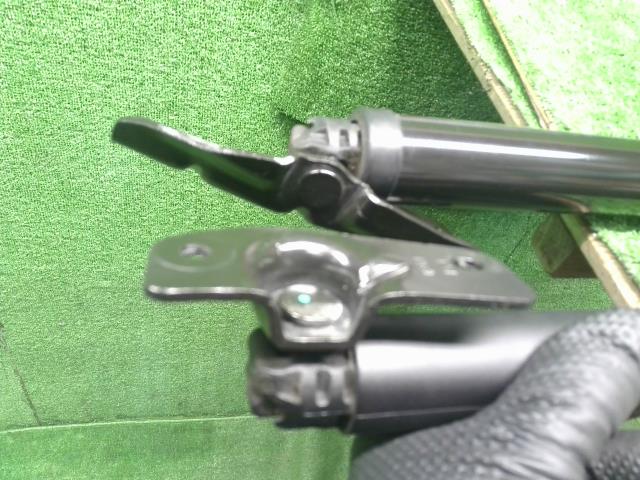 フォレスター バックドアダンパー 5BA-SK9 63269SJ010