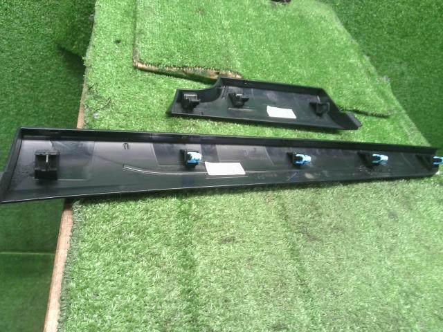 フォレスター 内装部品 5BA-SK9