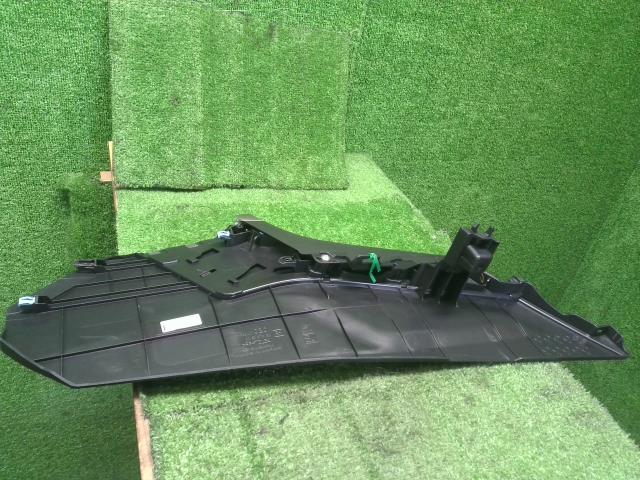 フォレスター 内装部品 5BA-SK9