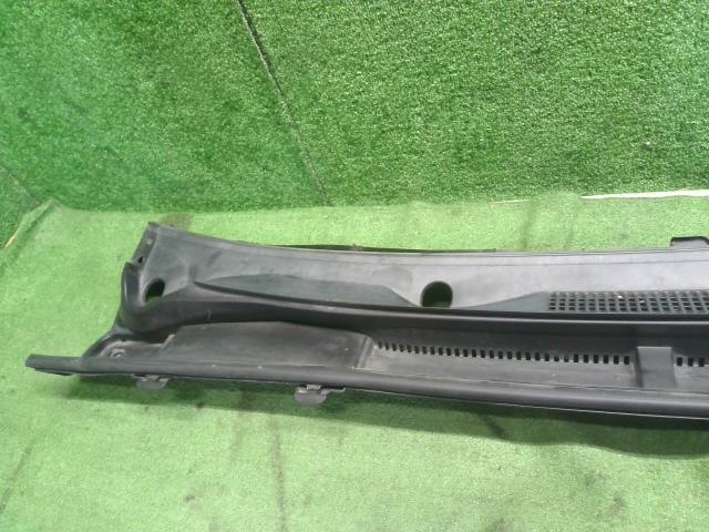ハリアー カウルトップパネル DBA-ZSU65W 55708-48160