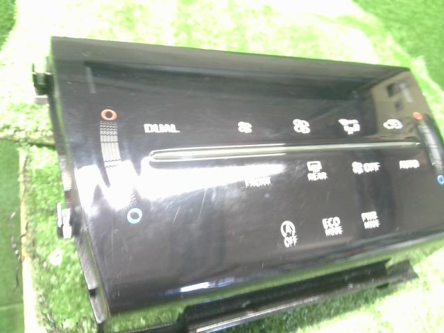 ハリアー Ａ／Ｃスイッチパネル DBA-ZSU65W 55900-48610