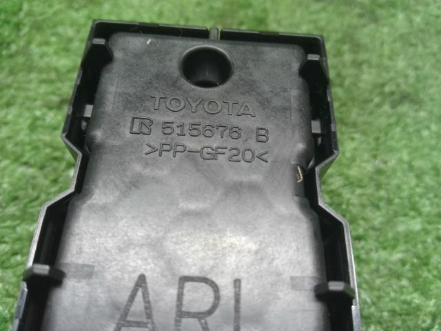 ハリアー パワーウインドウスイッチ DBA-ZSU65W 84040-48160