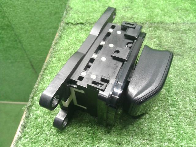 ノート シフトレバー 6AA-E13