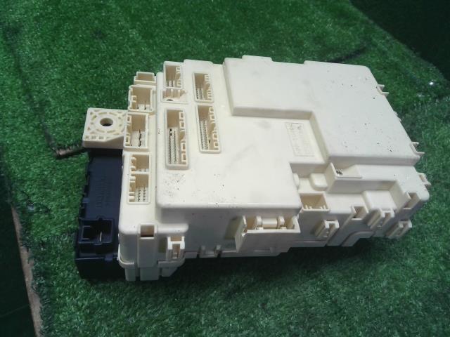Ｎ－ＷＧＮ ヒューズボックス DBA-JH1 31600-T6G-J01