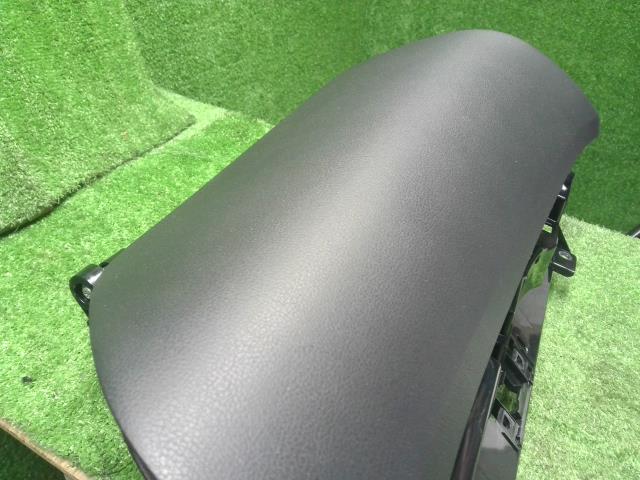 ノート グローブＢＯＸ DAA-HE12 68510-3VA0A