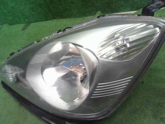 フィット 左ヘッドランプＡＳＳＹ DBA-GE8 33151-TF0-J01
