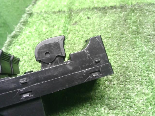 ワゴンＲ パワーウインドウスイッチ CBA-MH21S 37990-58J01