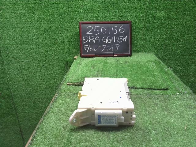 ヴェルファイア ヒューズボックス DBA-GGH25W