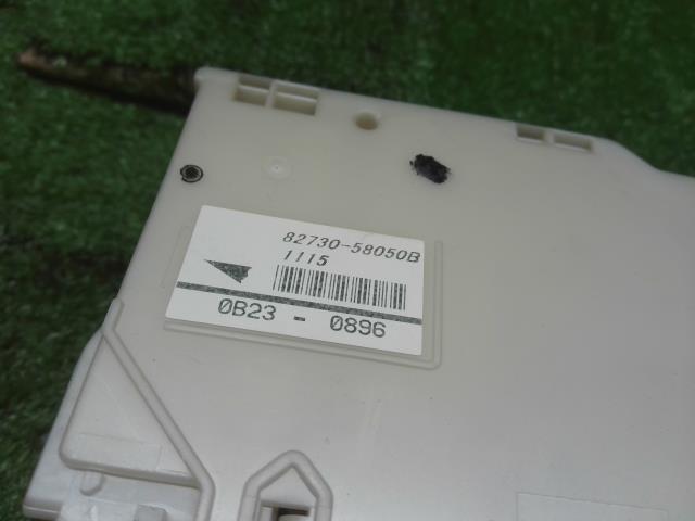 ヴェルファイア ヒューズボックス DBA-GGH25W