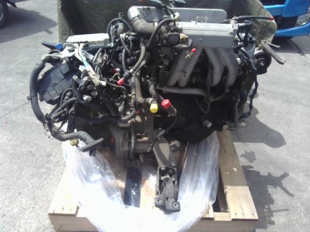 ムーヴ エンジンＡＳＳＹ LA-L152S 19000-97226