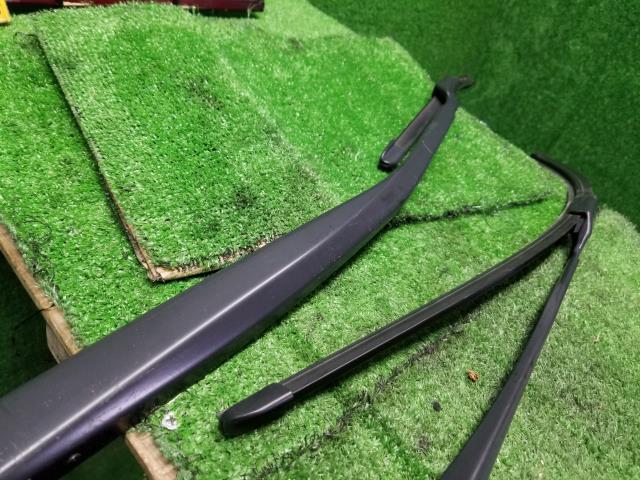 プリウス 外装部品 DAA-ZVW55