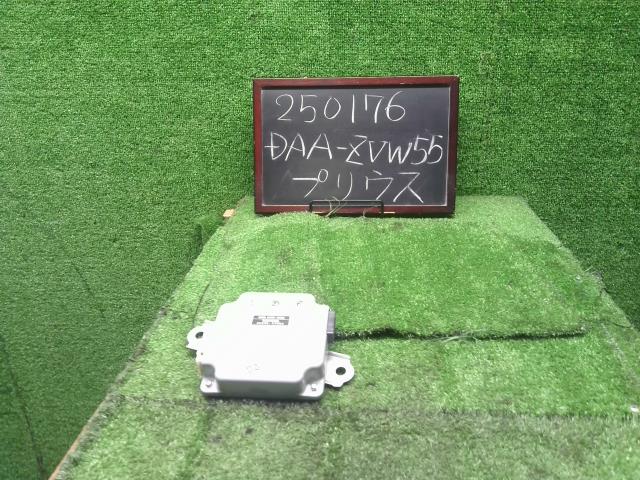 プリウス センサー DAA-ZVW55 89892-47050