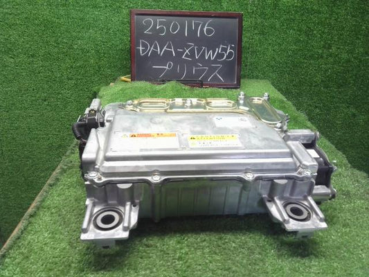 プリウス ハイブリッド部品 DAA-ZVW55 G92B0-47010
