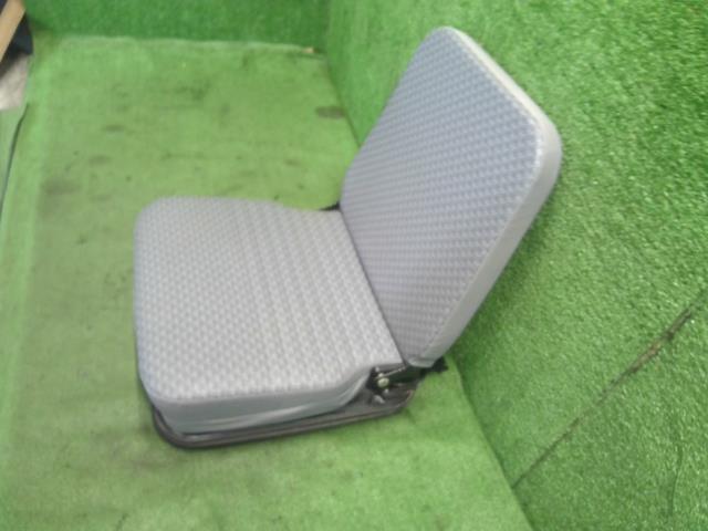 ハイゼット アシスタントシート EBD-S211P 71440-B5010-B0