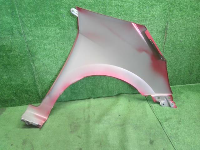 フィット 左Ｆフェンダー 6BA-GR2 60261-TZA-000ZZ
