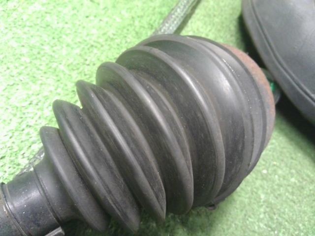 フィット 右Ｆドライブシャフト 6BA-GR2 44305-TZD-000