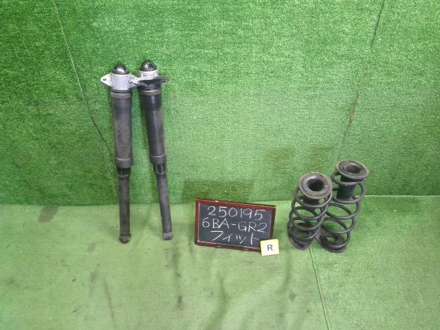 フィット Ｒストラット・アブソーバーセット 6BA-GR2 52611-TZD-J01