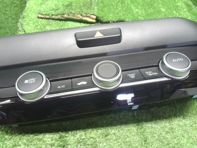 フィット Ａ／Ｃスイッチパネル 6BA-GR2 79610-TZD-J52ZA