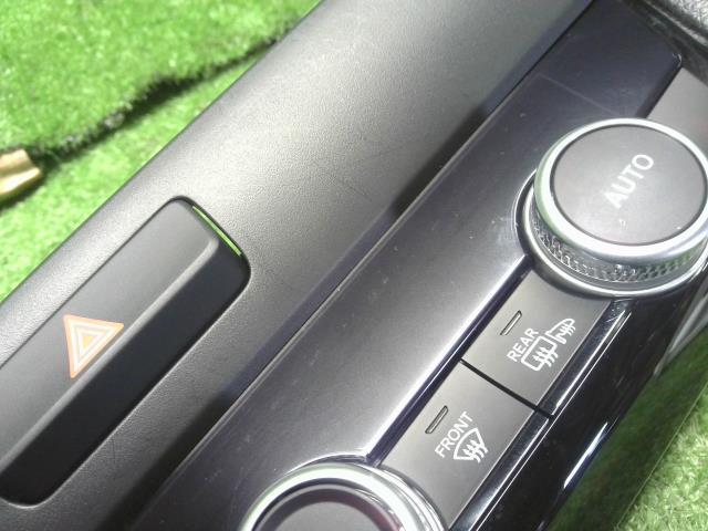 フィット Ａ／Ｃスイッチパネル 6BA-GR2 79610-TZD-J52ZA