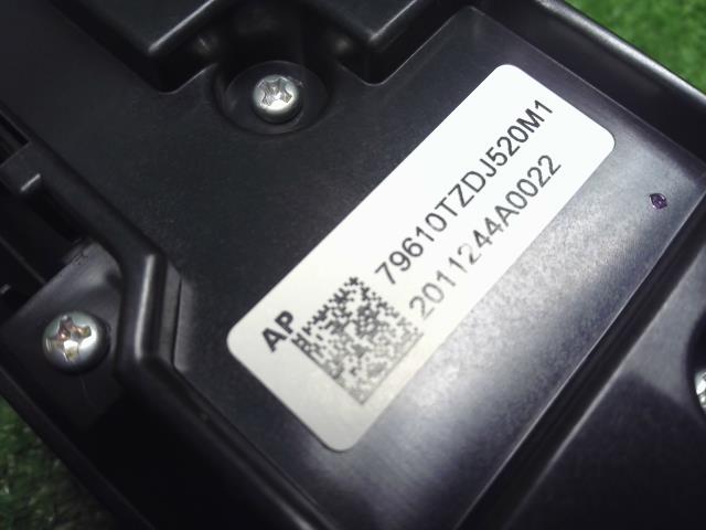 フィット Ａ／Ｃスイッチパネル 6BA-GR2 79610-TZD-J52ZA