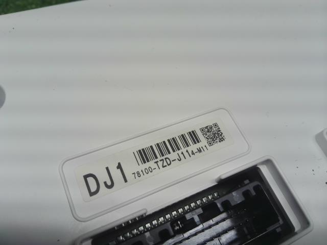 フィット スピードメーター 6BA-GR2 78100-TZD-J11