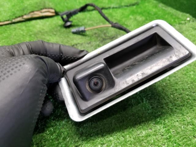 VW ゴルフトゥーラン カメラ DBA-1TCTHW 1T0035550BA
