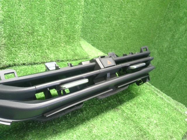 オーラ 内装部品 6AA-FE13