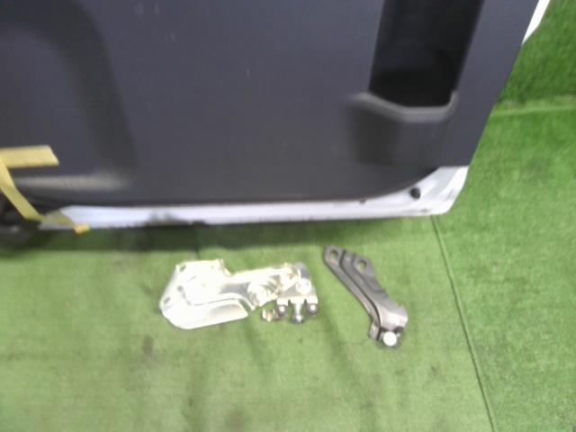 ハイゼット 左ＲドアＡＳＳＹ 3BD-S710V 67004-B5280