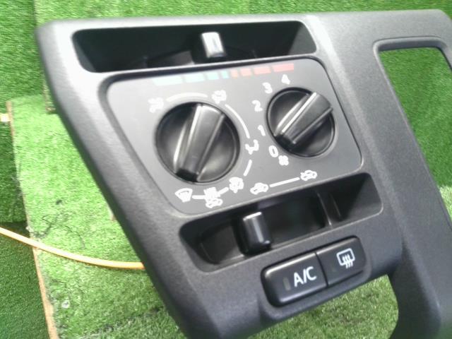 ハイゼット Ａ／Ｃスイッチパネル 3BD-S710V 55910-B5100
