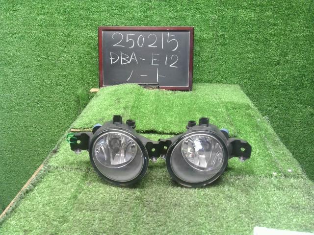 ノート 左フォグランプ DBA-E12