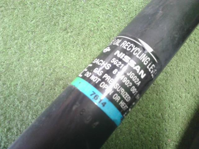 エクストレイル Ｒストラット・アブソーバーセット DBA-NT31 E6210-JG01A