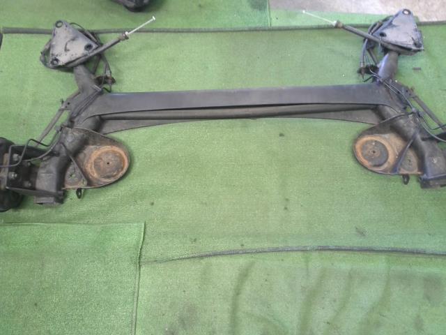 フィアット 500 ＲアクスルホーシングＡＳＳＹ ABA-31212