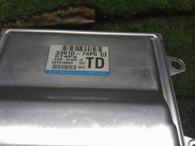 アルト エンジンコンピューター DBA-HA36S 33910-74P50