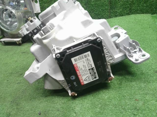 ムーヴコンテ 左ヘッドランプＡＳＳＹ DBA-L585S 81130-B2450,81170-B2450