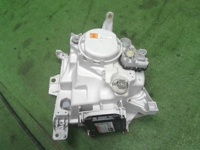 ムーヴコンテ 左ヘッドランプＡＳＳＹ DBA-L585S 81130-B2450,81170-B2450