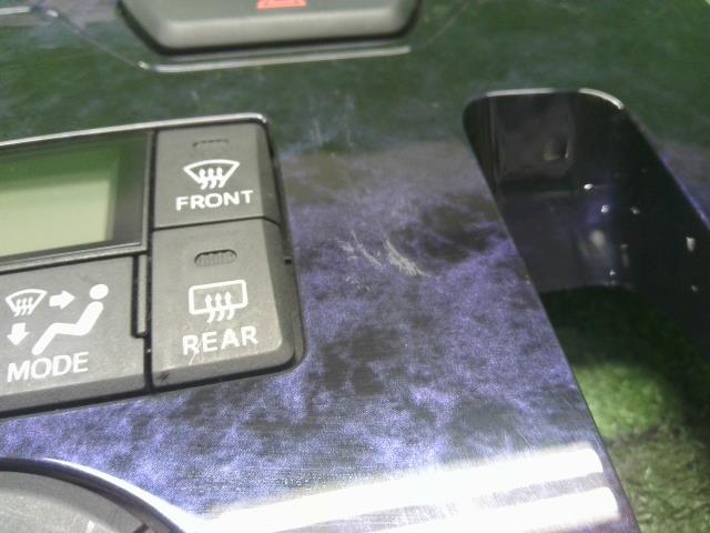 タント クラスターパネル DBA-LA610S 55406-B2G40-J0