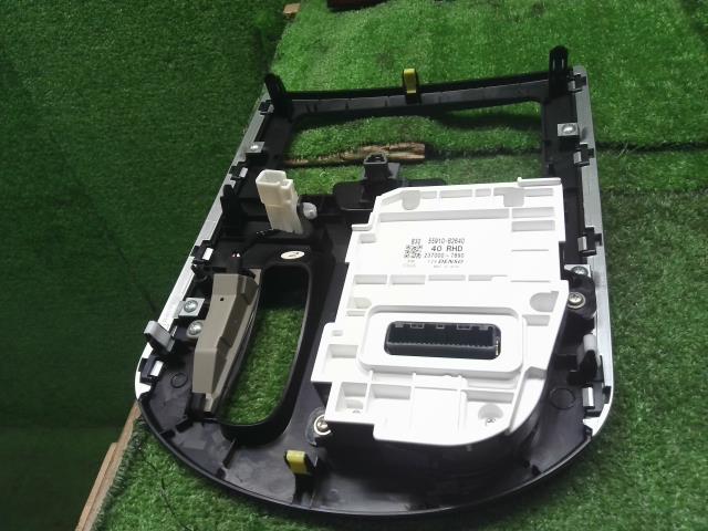 タント クラスターパネル DBA-LA610S 55406-B2G40-J0
