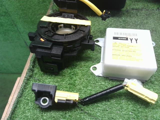 サンバー 内装部品 3BD-S331B 73970B5050C0