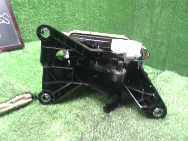 ラパン シフトレバー DBA-HE33S 28100-80PJ1-BWQ