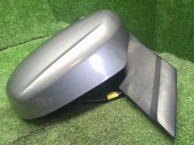 ＭＰＶ 左サイドミラー UA-LW3W L081-69-180C
