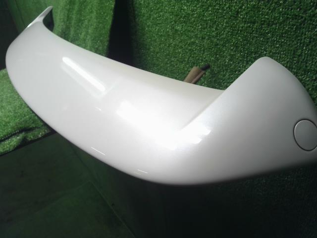 スイフト Ｒスポイラー CBA-ZC32S 83980-71L02-ZVR