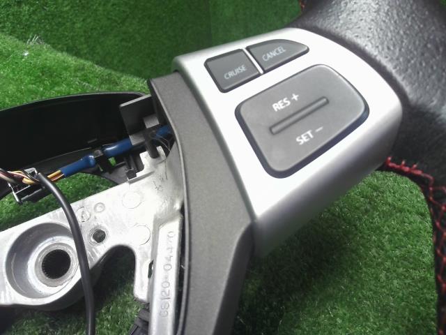 スイフト ステアリングホイール CBA-ZC32S 48110-72LC0-JZR