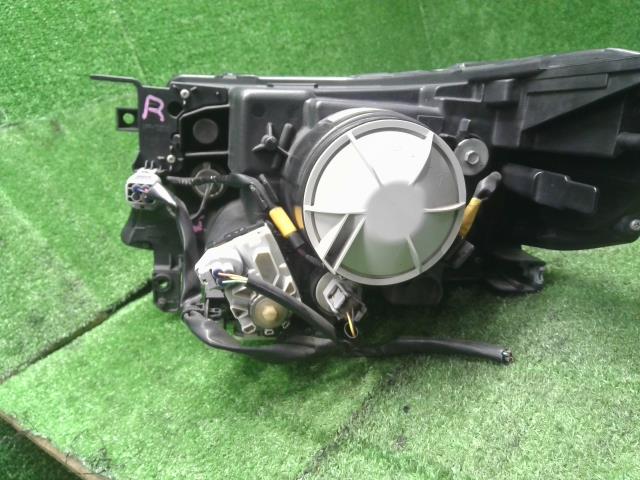 スペーシア 右ヘッドランプＡＳＳＹ DAA-MK42S 35120-70K80