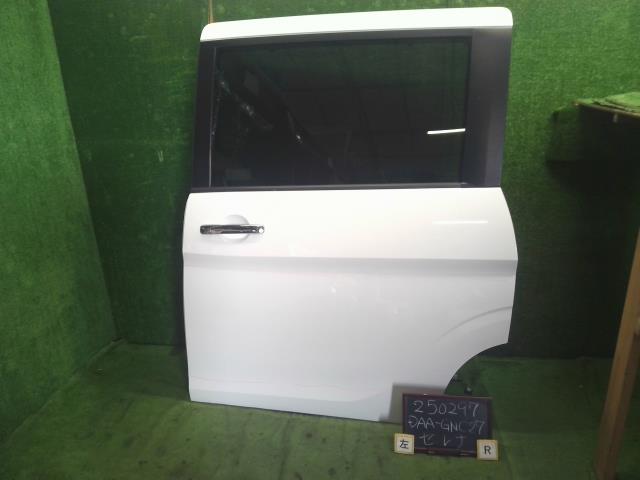 セレナ 左ＲドアＡＳＳＹ DAA-GNC27 H210A-5TAMA