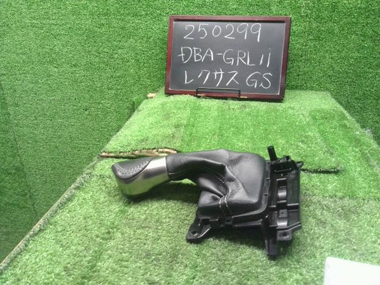 レクサス GS シフトレバー DBA-GRL11 33504-30560-C1,58808-30240-C0