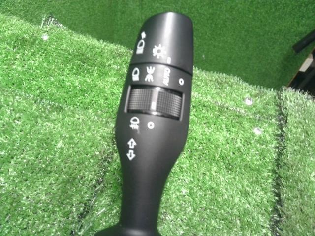 レクサス GS ディマースイッチ DBA-GRL11 84140-30370