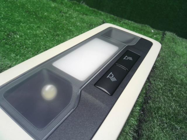 レクサス GS ルームランプ DBA-GRL11 81360-30090-A0
