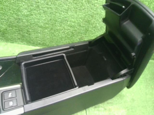 レクサス GS コンソールボックス DBA-GRL11 58810-30E10-C1