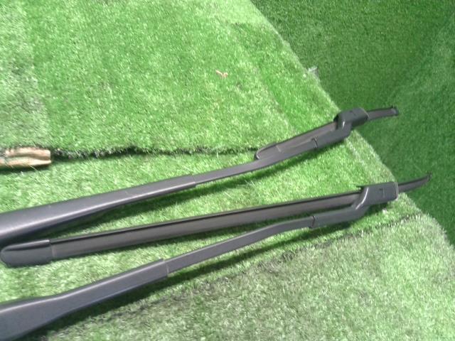 シエンタ 外装部品 DAA-NHP170G 85211-52570,85221-52500