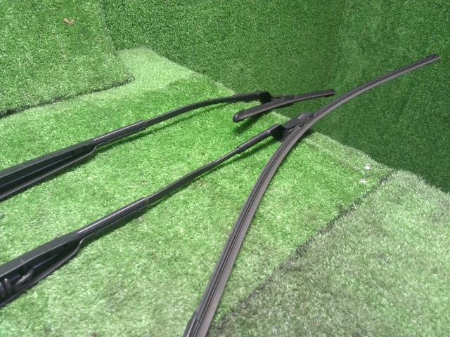 シエンタ 外装部品 DAA-NHP170G 85211-52570,85221-52500
